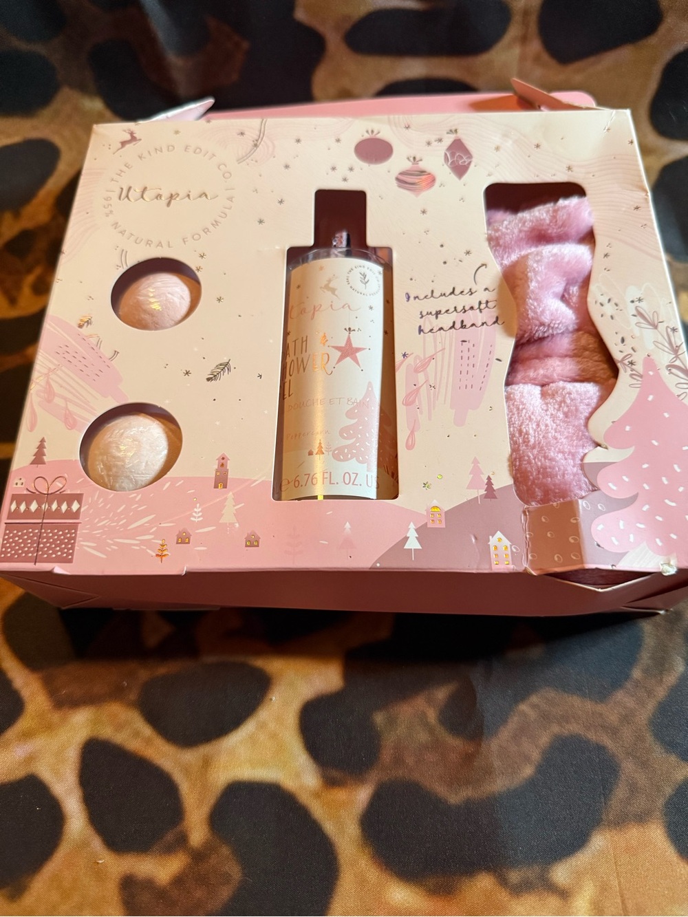 Utopia Pink Bath & Body Gift Set - Pink Body Wash